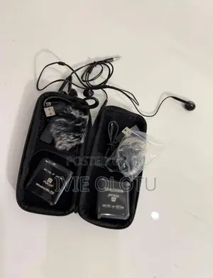 Puluz Microphone With Mic Puffs and Charger