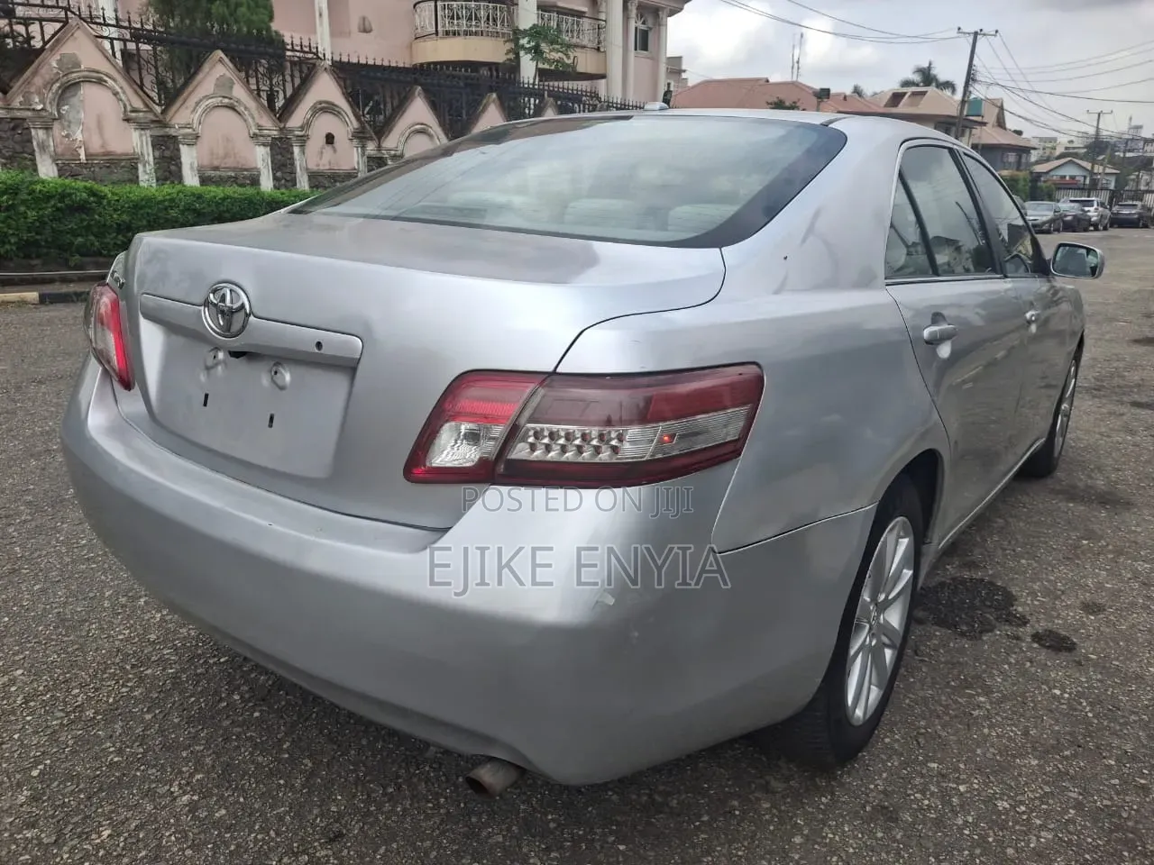 Toyota Camry 2010 Silver