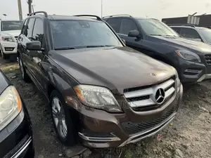 Mercedes-Benz GLK-Class 350 4MATIC 2014 Brown