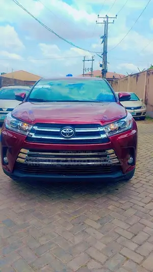 Toyota Highlander 2019 Red