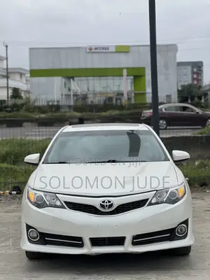 Toyota Camry 2013 White