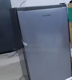 REF093DR Compact Refrigerator 90L Hisense