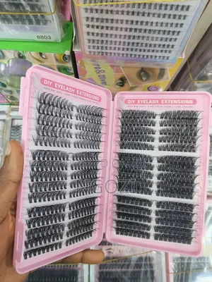 Open and Close Clusters Eyelashes