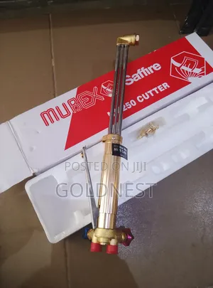 Heavy-Duty, Nozzle-Mixing Oxy-Fuel Cutting Torch