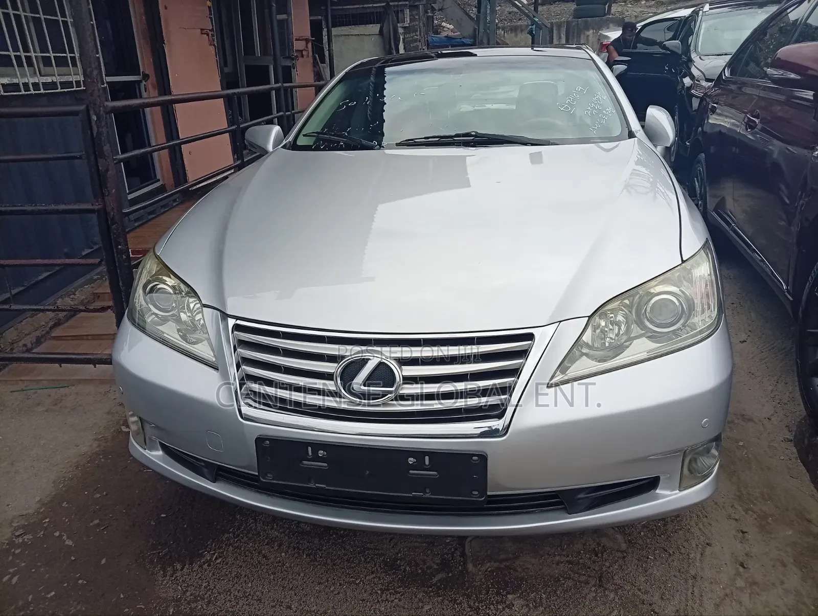 Lexus ES 2012 Silver