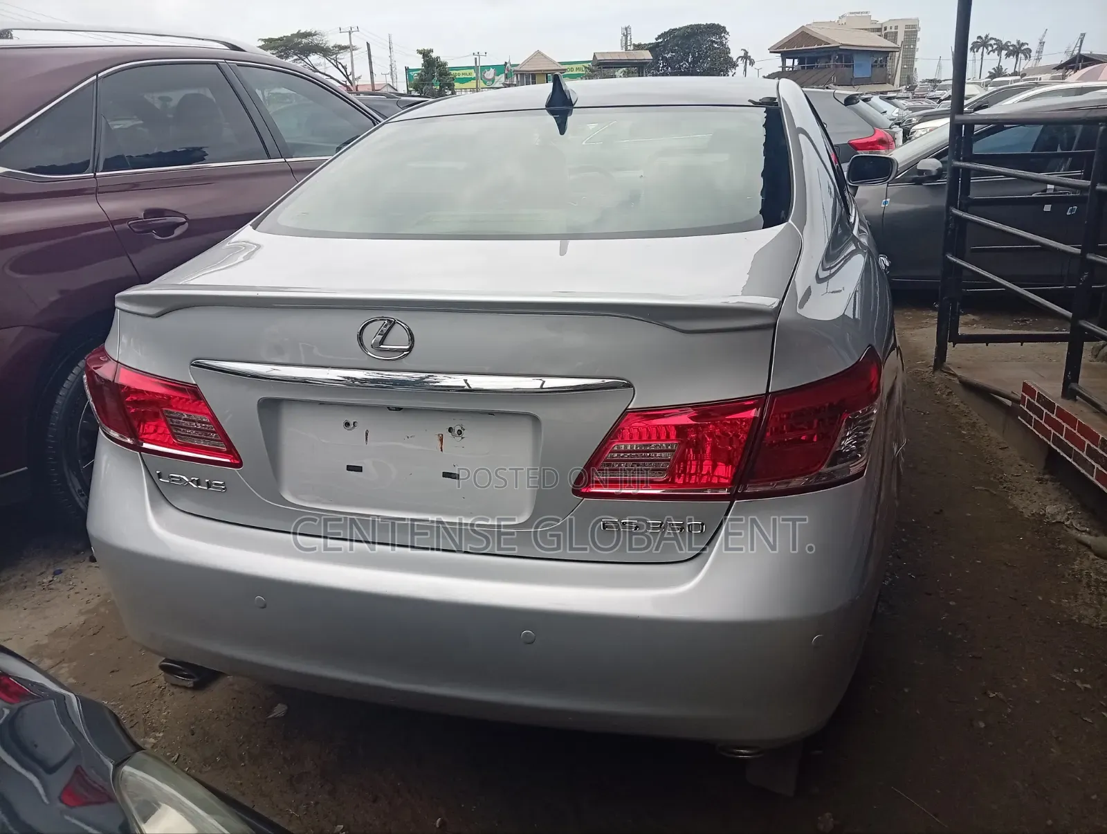 Lexus ES 2012 Silver