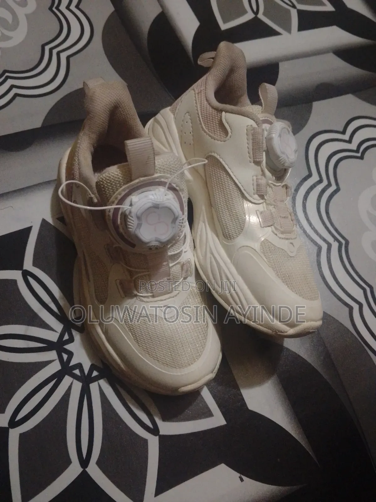 Sneakers Shoes