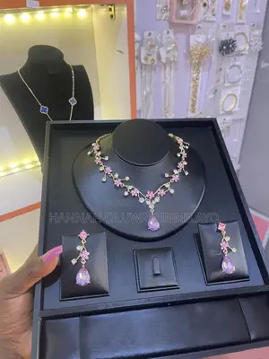 Affordable and Luxury Jewelry