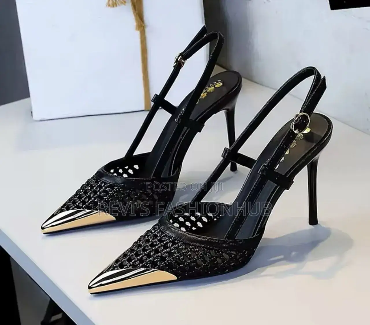 Female Luxury Foot Wears
