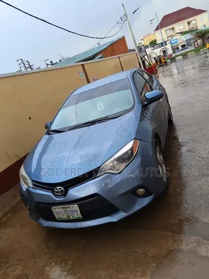 Toyota Corolla 2015 Blue
