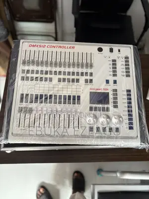 Mini Pearl 1024 DMX512