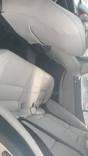 Lexus IS 350 AWD 2016 Silver