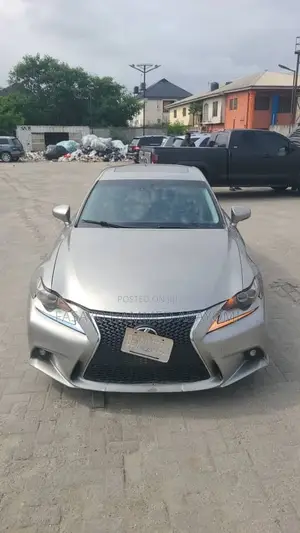 Lexus IS 350 AWD 2016 Silver