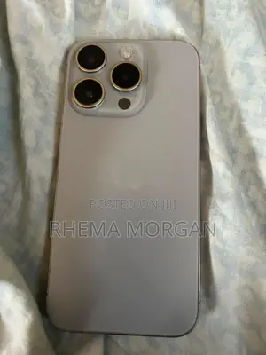 Apple iPhone 15 Pro 256 GB Gold