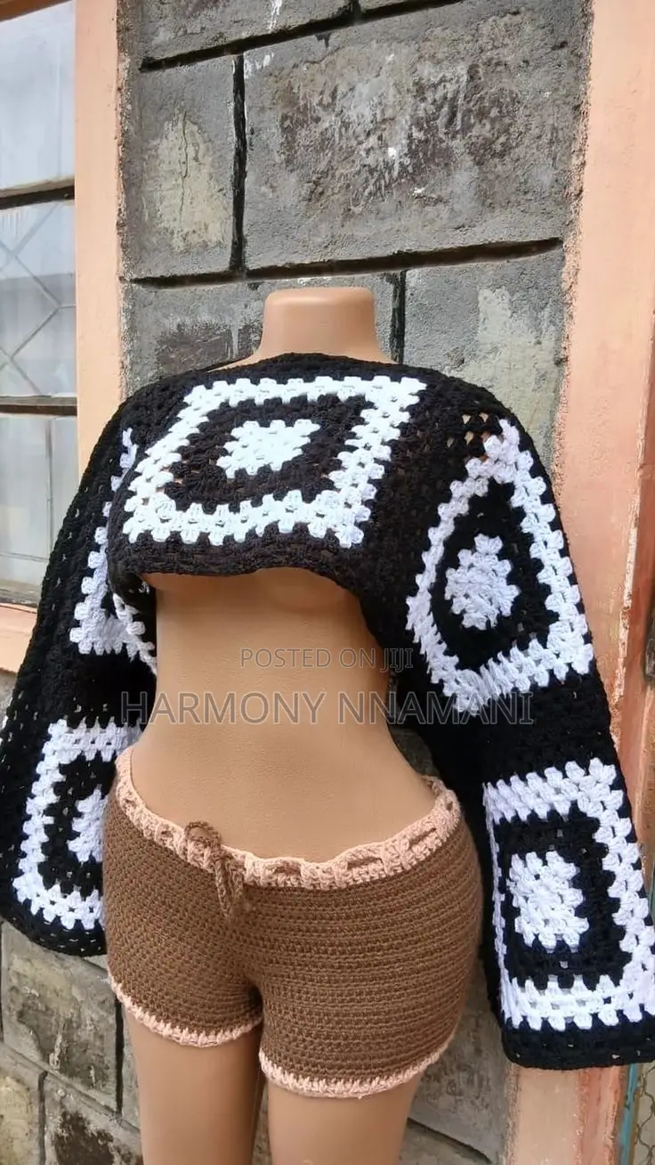 Granny Square Shrug