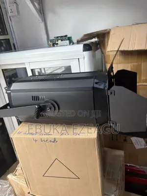 200W LED COB Fresnel Stage Light