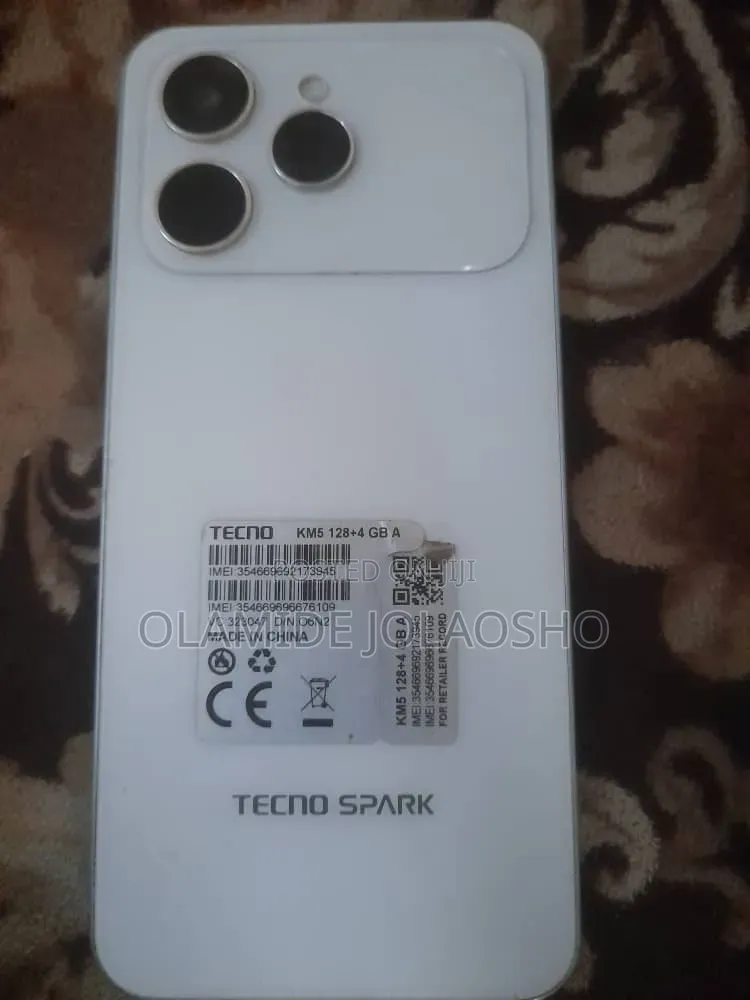 Tecno Spark 40 128 GB White