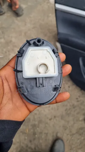 Lexus Rx 350 2018 Boot Logo Sensor