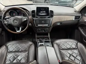 Mercedes-Benz GLE-Class 2016 Black
