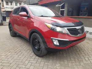 Kia Sportage 2012 Red
