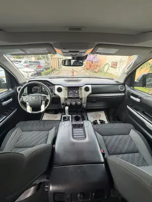 Toyota Tundra 2019 Black