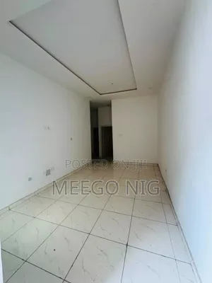 4bdrm Townhouse / Terrace in Orchid Road Lekki, Chevron for rent