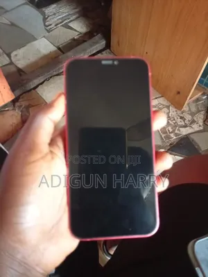 Apple iPhone 12 128 GB Red