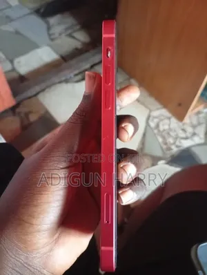 Apple iPhone 12 128 GB Red