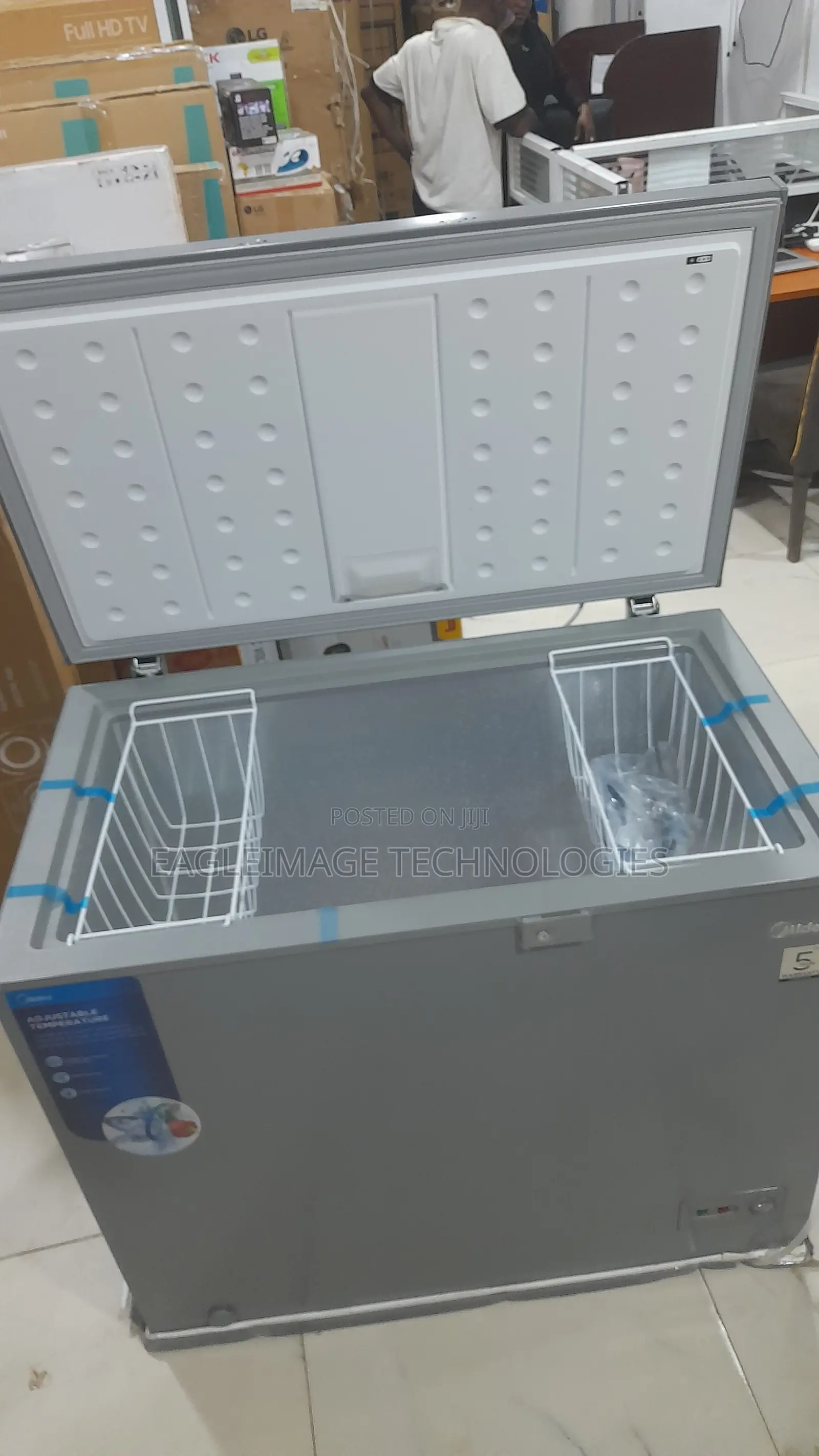 Midea MDRC345FZG43 Low Noise 249L Deep Freezer