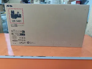 New Laptop HP 250 G10 8GB Intel Core i3 SSD 256GB