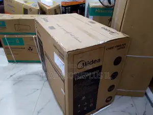 The Midea MDRC345FZG43 250-Litre 190V Chest Freezer Is Practical for S