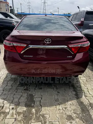 Toyota Camry 2016 Red