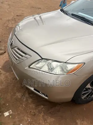 Toyota Camry LE 4dr Sedan (2.4L 4cyl 5A) 2008 Gold