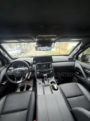New Lexus LX 600 2025 Green