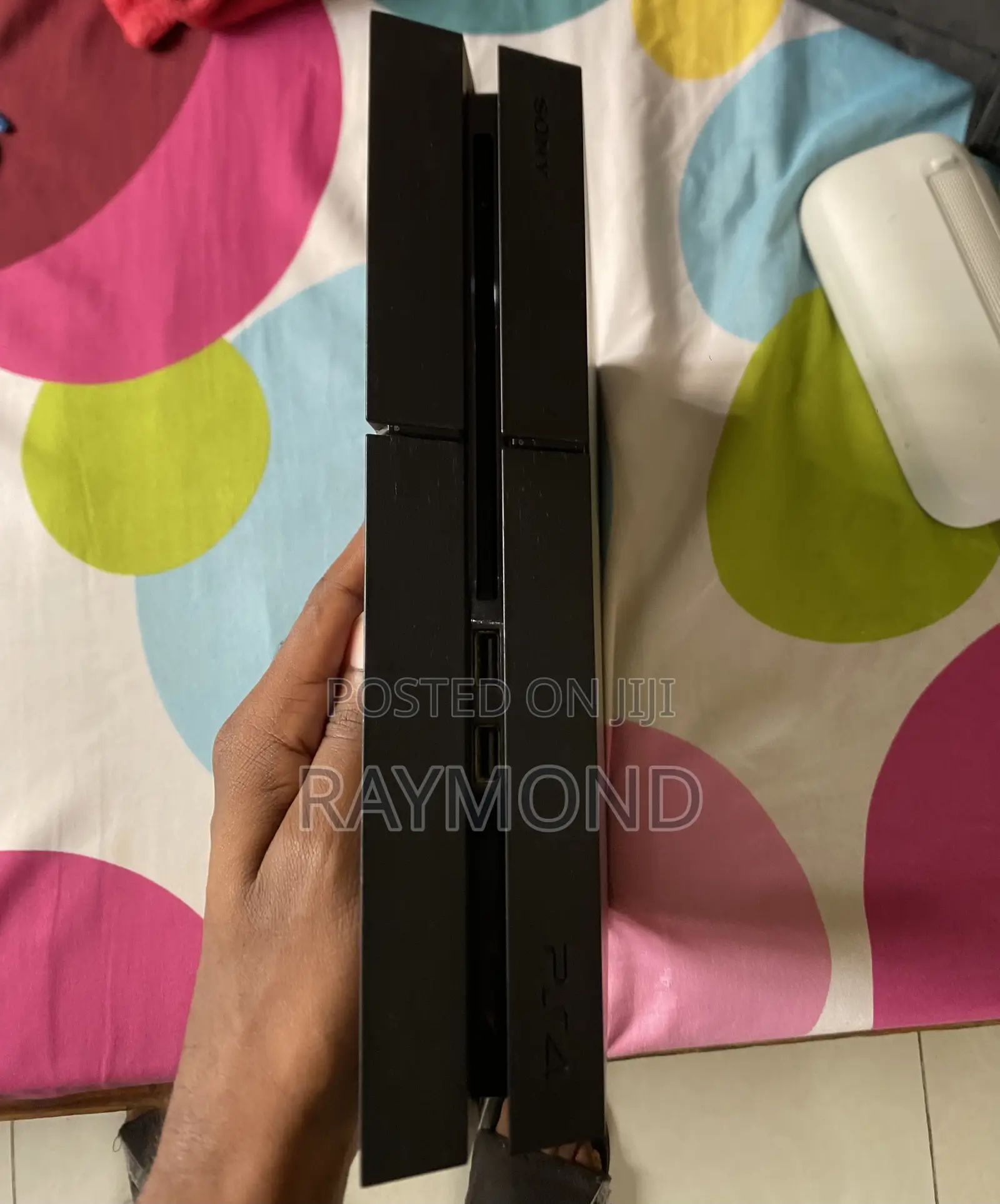 PS4 Console