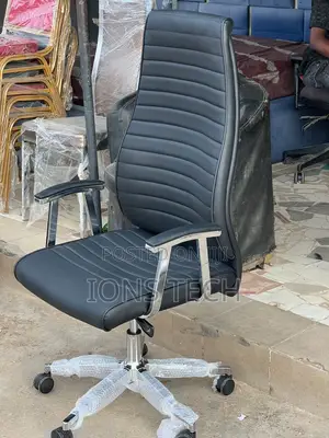 Black High Back Executive Office Chair – Chrome Arms Base