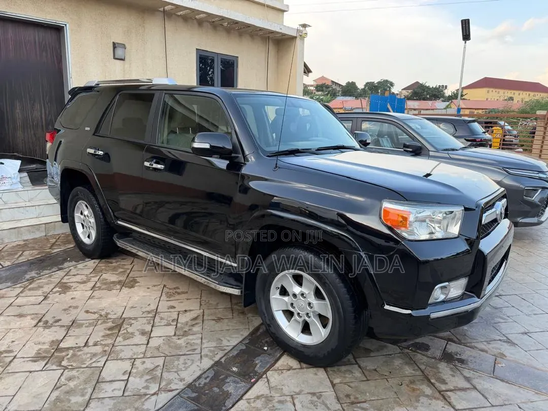 Toyota 4-Runner 2010 Black