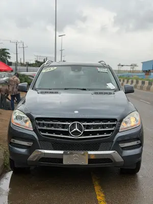 Mercedes-Benz M Class ML 350 4Matic 2012 Gray