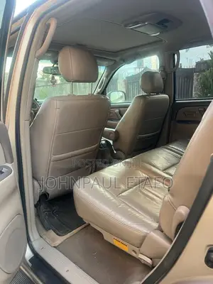 Toyota Sequoia 2005 Gold