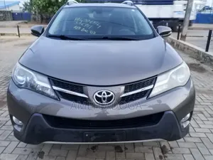 Toyota RAV4 2015 Brown