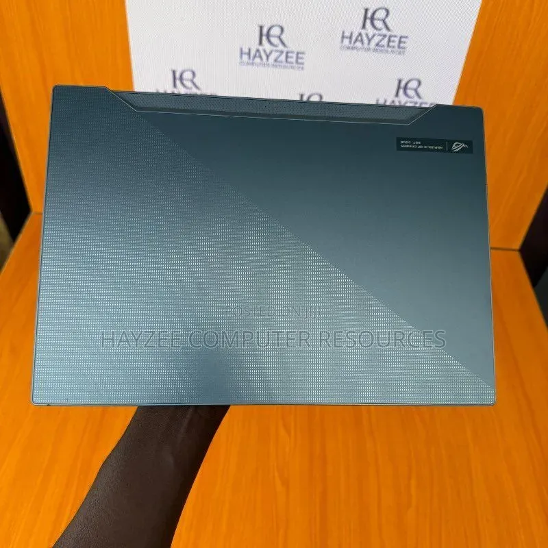 Laptop Asus ROG Zephyrus M15 GU502LU 16GB Intel Core i7 SSD 512GB