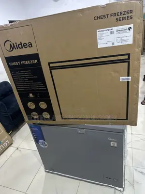 Durable 250L Midea Chest-Style Freezer