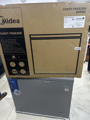Durable 250L Midea Chest-Style Freezer