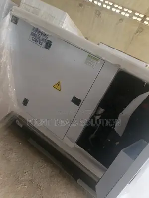 Durable 100kVA Soundproof Generator