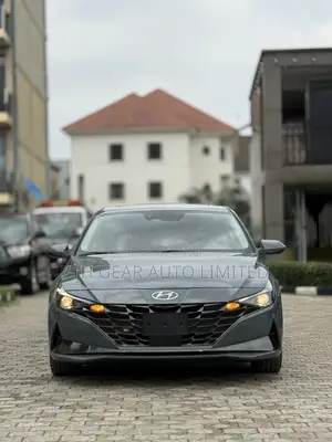 Hyundai Elantra 2022 Gray