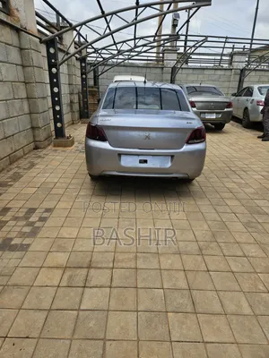 Peugeot 301 2015 Silver