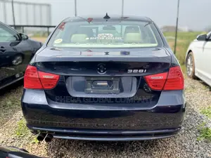 BMW 328i 2010 Blue