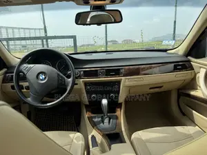 BMW 328i 2010 Blue