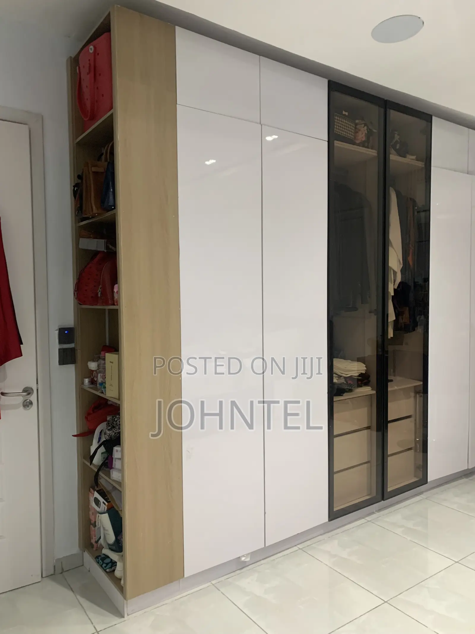 Wardrobe and Venity Set