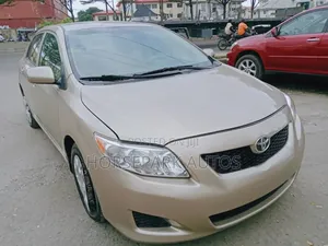 Toyota Corolla 2009 Gold